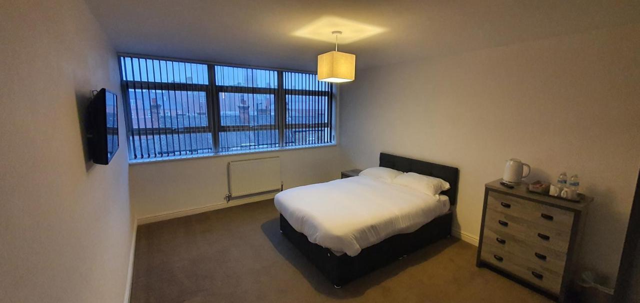 Apartment In Central Wakefield Bagian luar foto