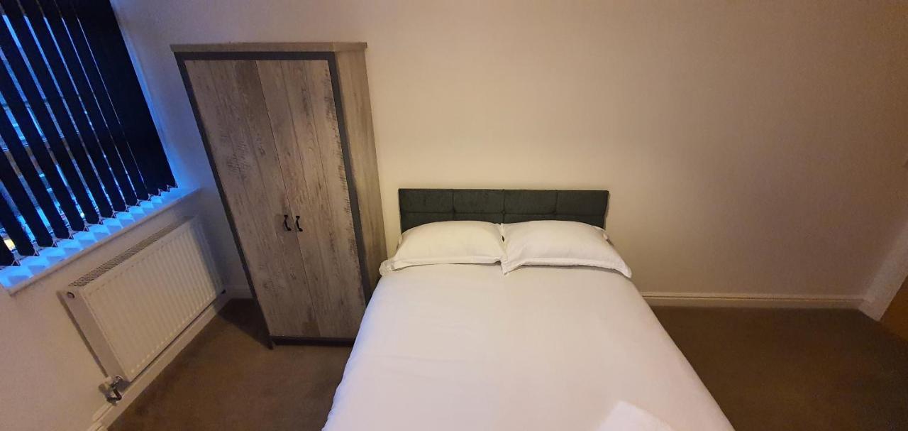 Apartment In Central Wakefield Bagian luar foto